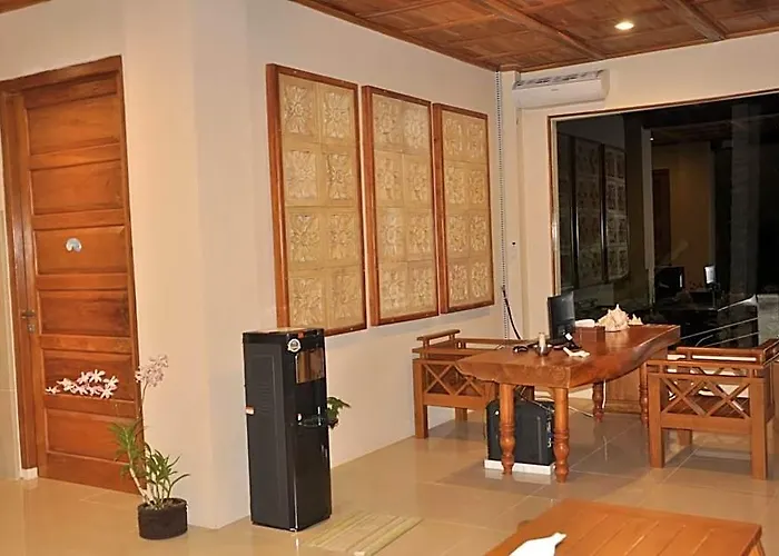 Crystal Bali 3* Candidasa
